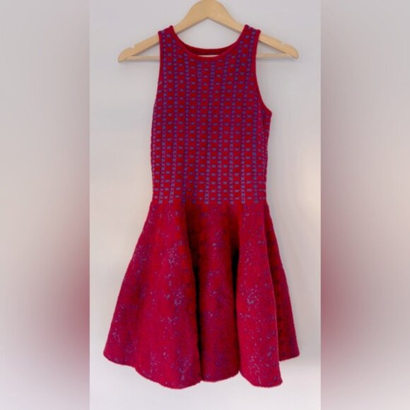 size S Kate Jacquard Knitted Dress - Picture 2 of 11